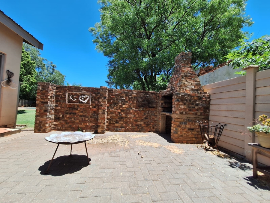 3 Bedroom Property for Sale in Hadison Park Northern Cape